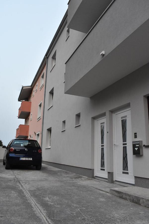 Apartmani Skorpion Kaštela Exteriér fotografie